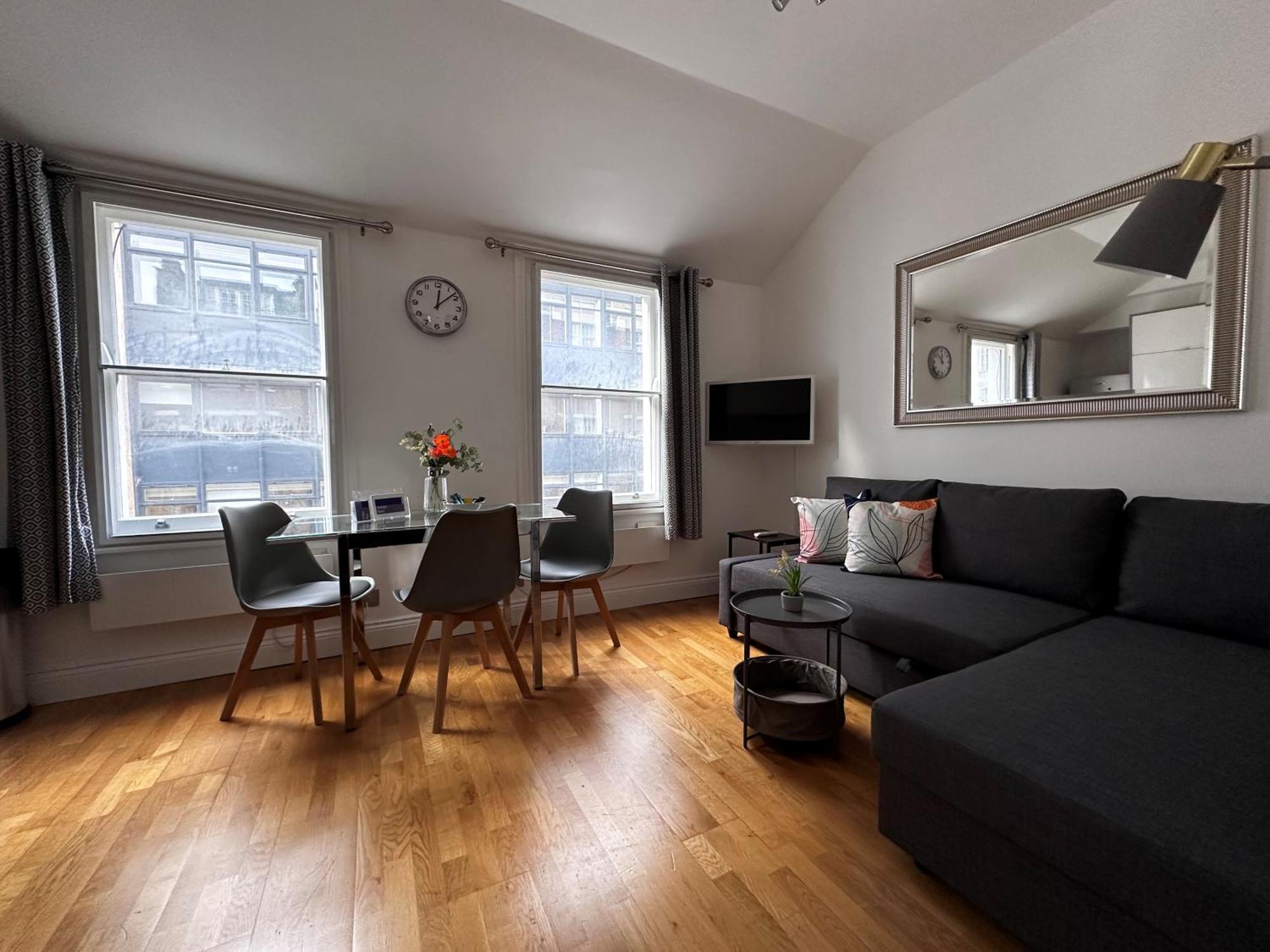 Apt 4, Soho Apartments 2Nd Floor By Indigo Flats Londres Extérieur photo